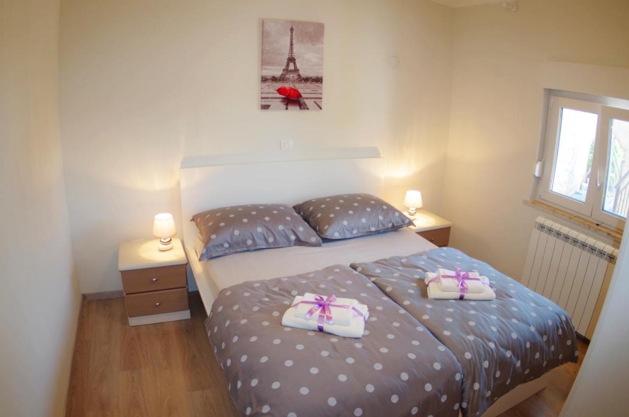 Holiday Home Elvis, Village Kujici Hreljici Екстер'єр фото