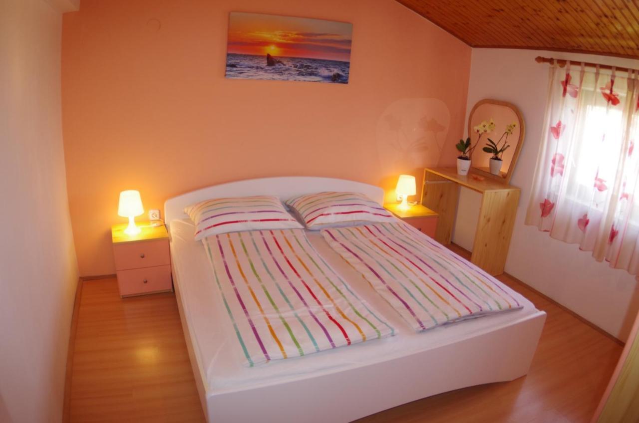 Holiday Home Elvis, Village Kujici Hreljici Екстер'єр фото